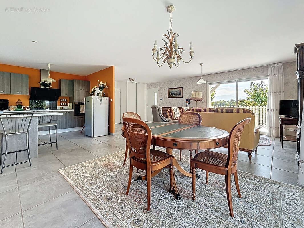 Maison à LE PONT-DE-BEAUVOISIN