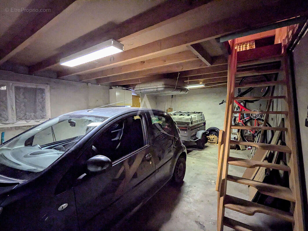 Maison à VAIRES-SUR-MARNE