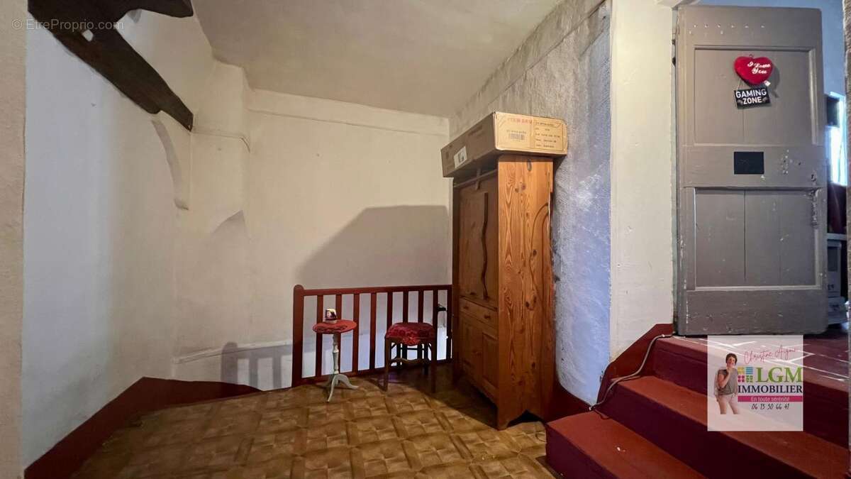 Maison à LASALLE