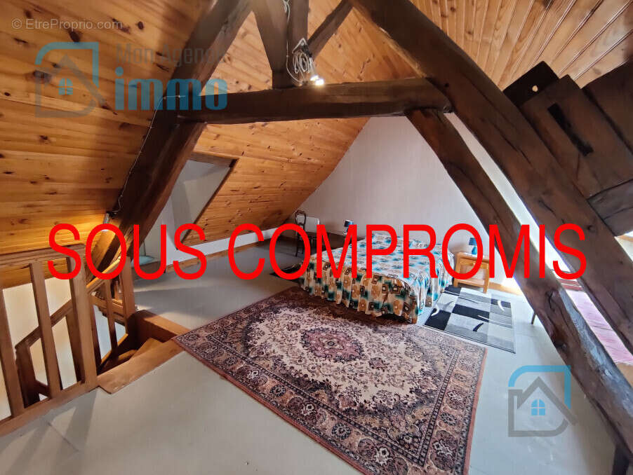 Maison à MEHUN-SUR-YEVRE