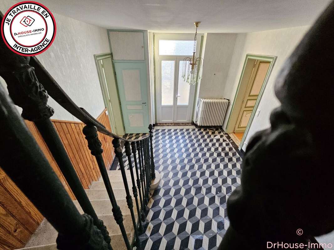 Maison 150 m² à Laruscade  - photo 12