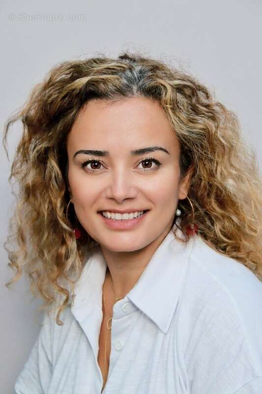 Parking à HAUTELUCE