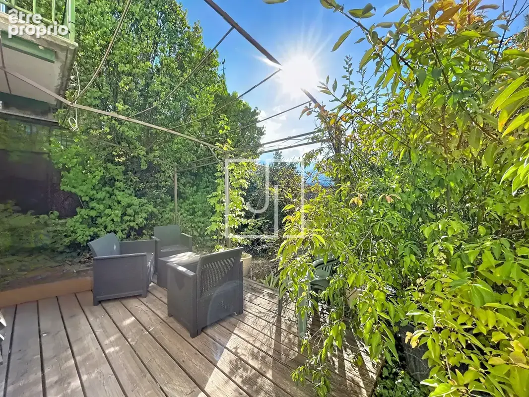Appartement à JAUSIERS