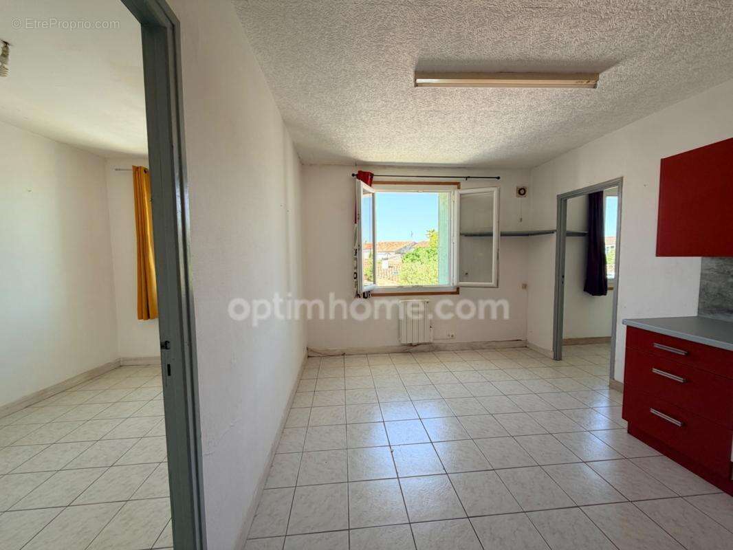 Appartement lumineux  Plein Centre - 3 pièces  au premier étage au  Bois-Plage-en-Ré  - RARE - photo 6