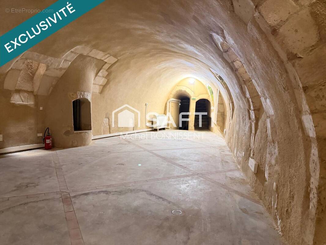 Photo 1 - Commerce à BOURGES