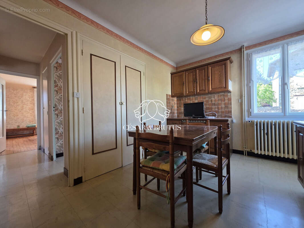 Maison 130 m² à Rosieres  - photo 8