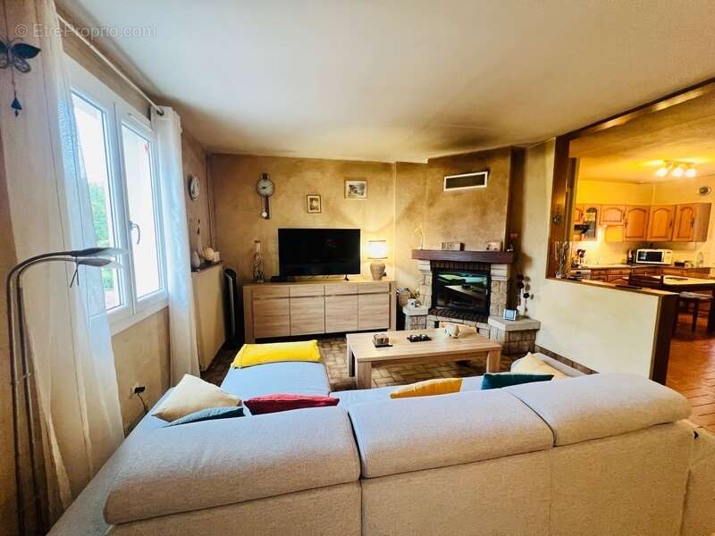 Maison à LEIGNE-SUR-USSEAU