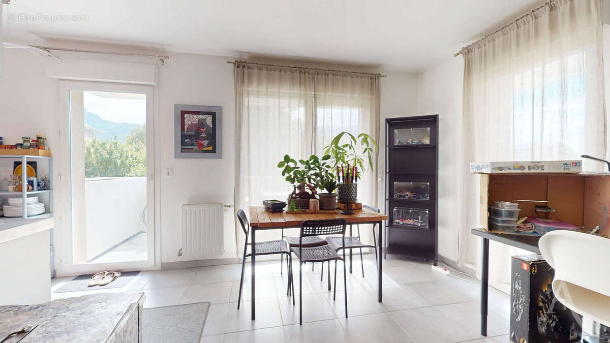 Appartement Grenoble 1 pièce(s) 35.5 m2 - photo 5