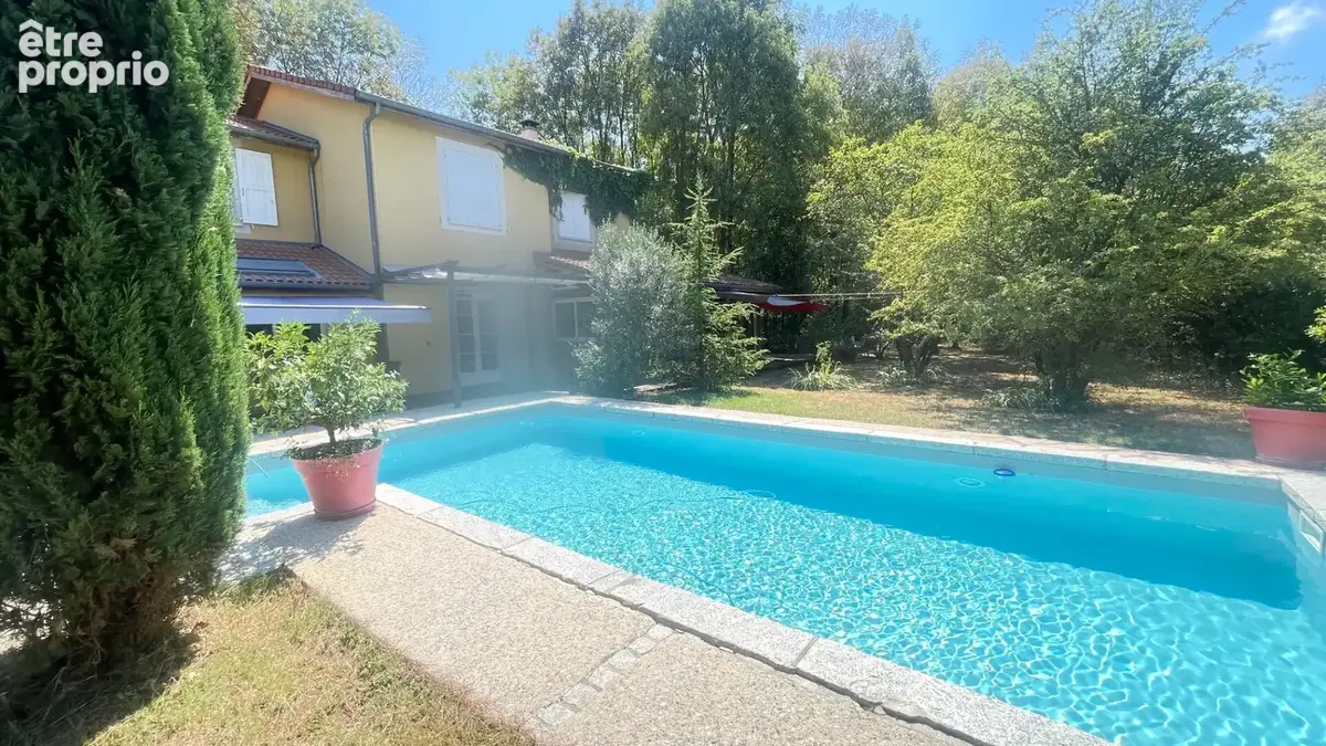 Maison 6 pièces 205 m² à vendre à Saint-Cyr-Sur-Le-Rhone (69560) - photo 6