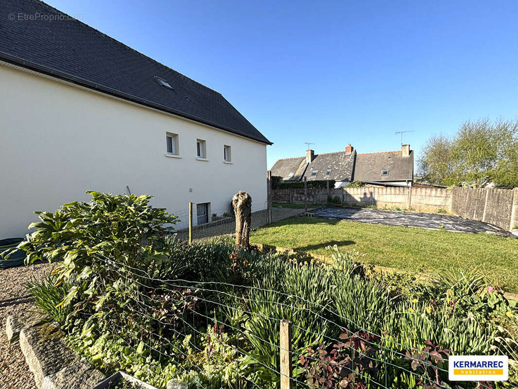 Maison à LOUVIGNE-DE-BAIS