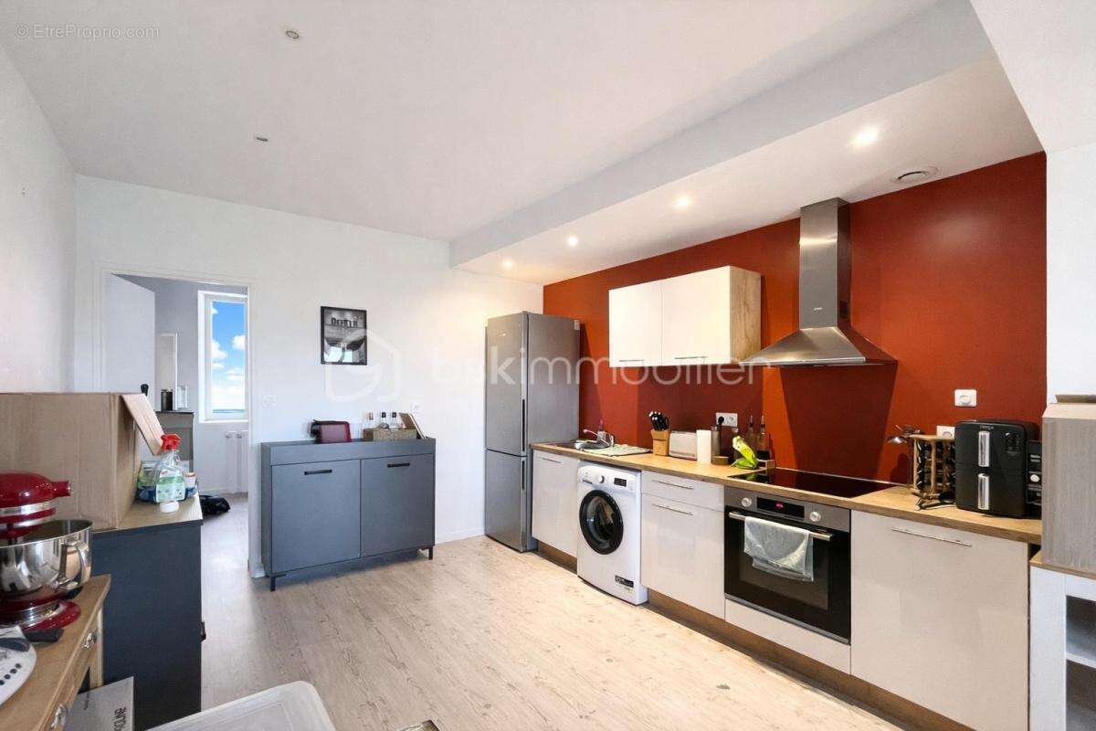 À vendre – Appartement de charme au cœur de Pommiers – 60m² – Vue vignes - photo 3