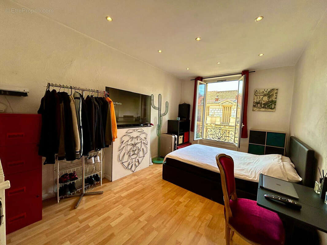 Appartement Nice 2 pièces 41,82 m2 secteur début de riquier limitrophe au port - photo 2