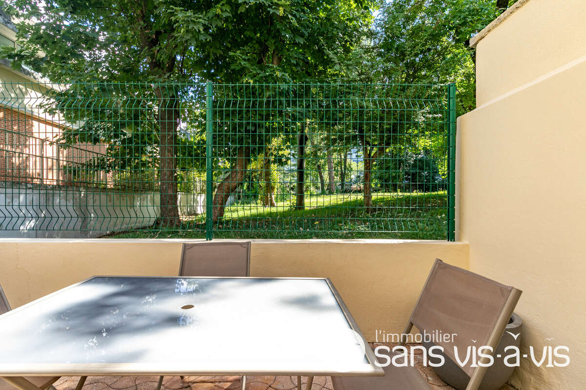 Maison à COURBEVOIE