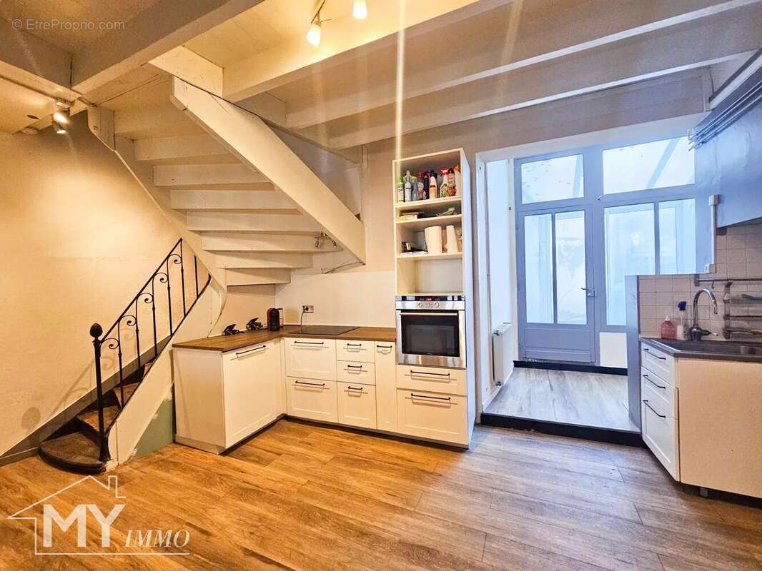 Maison à CASTILLON-LA-BATAILLE