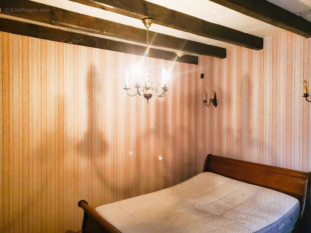 Maison à RUELLE-SUR-TOUVRE