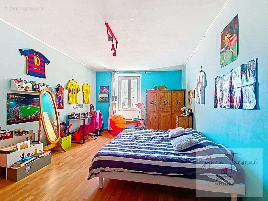 Maison à MONNERVILLE