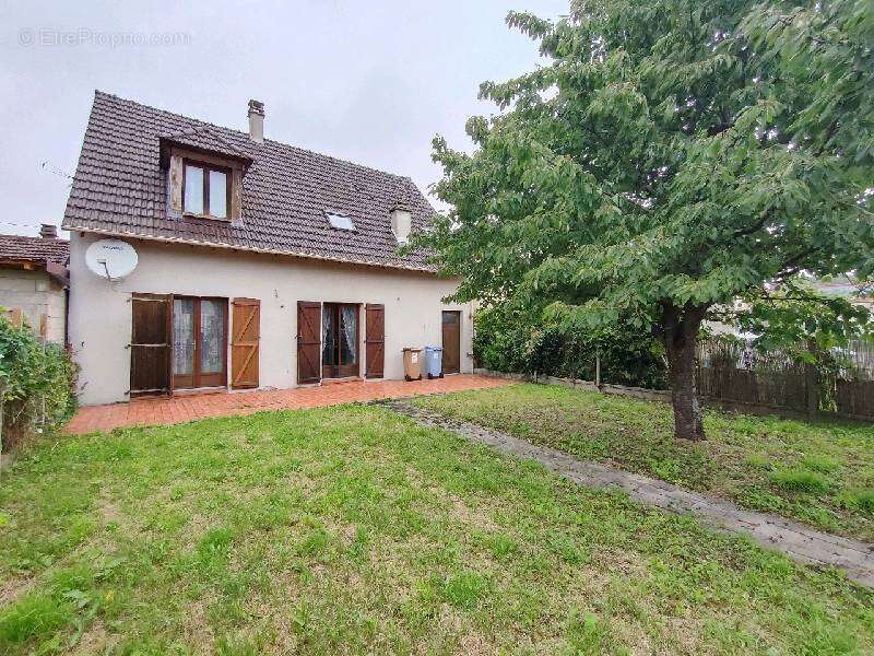 Maison à MITRY-MORY