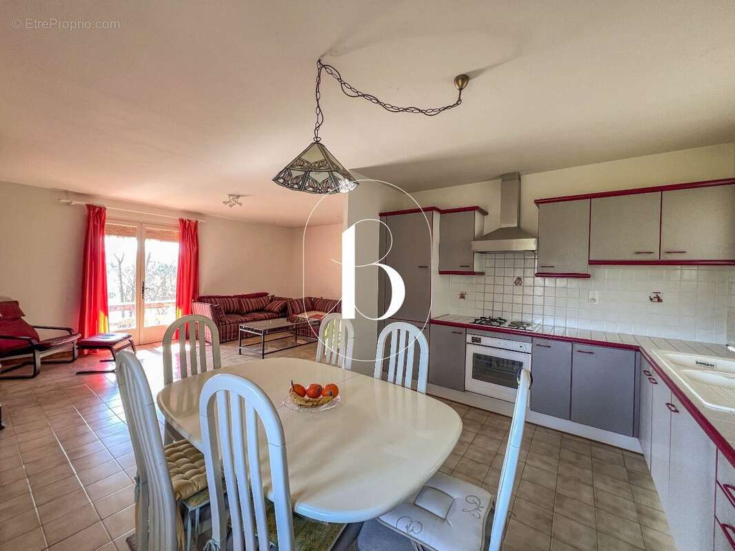 Maison à GOUDARGUES