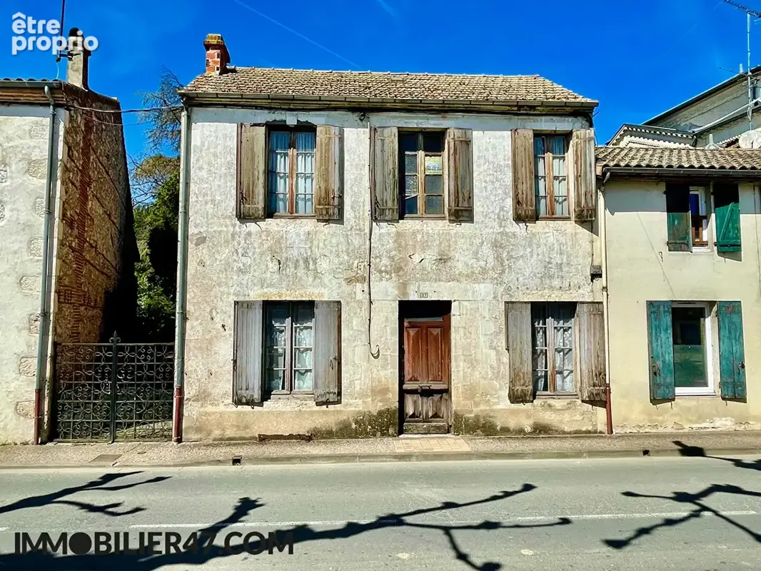 Maison de village  en pierre avec jardin a restaurer - photo 16