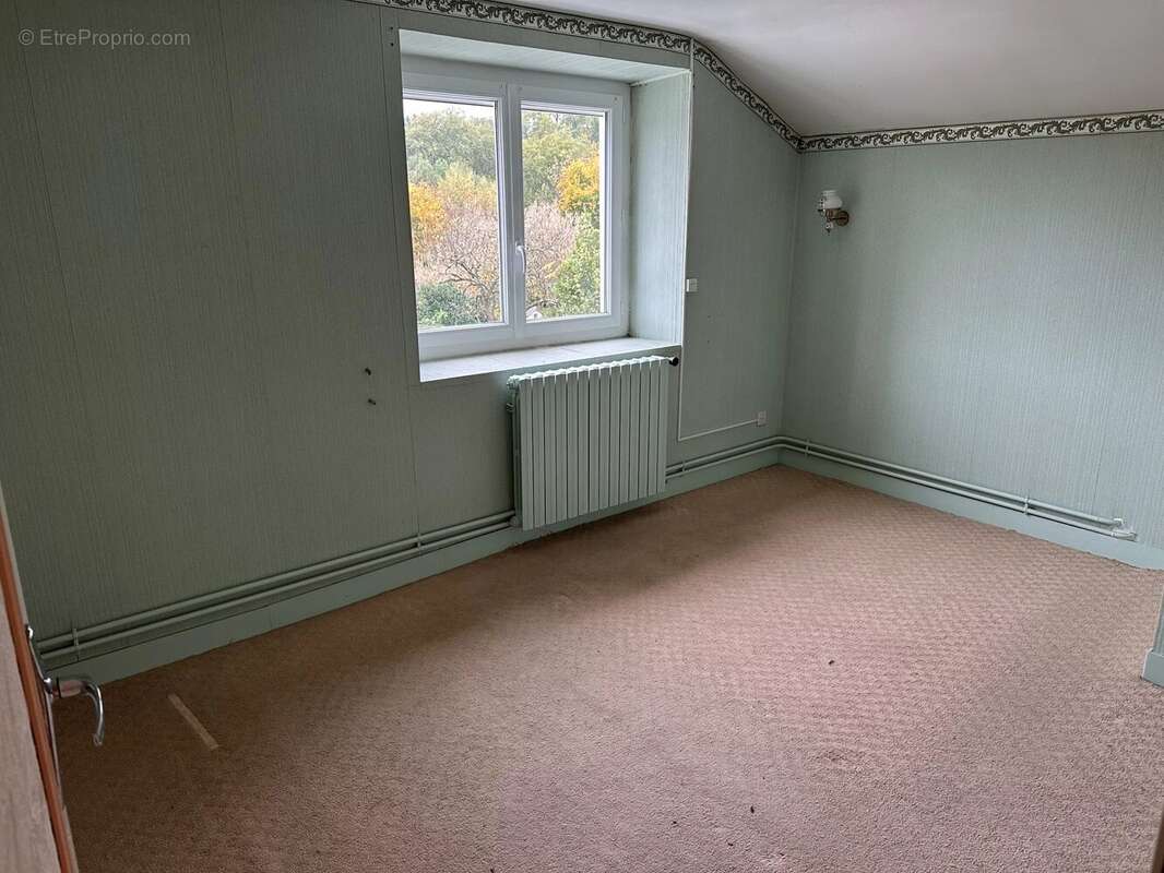 Maison à CEAUX-EN-COUHE