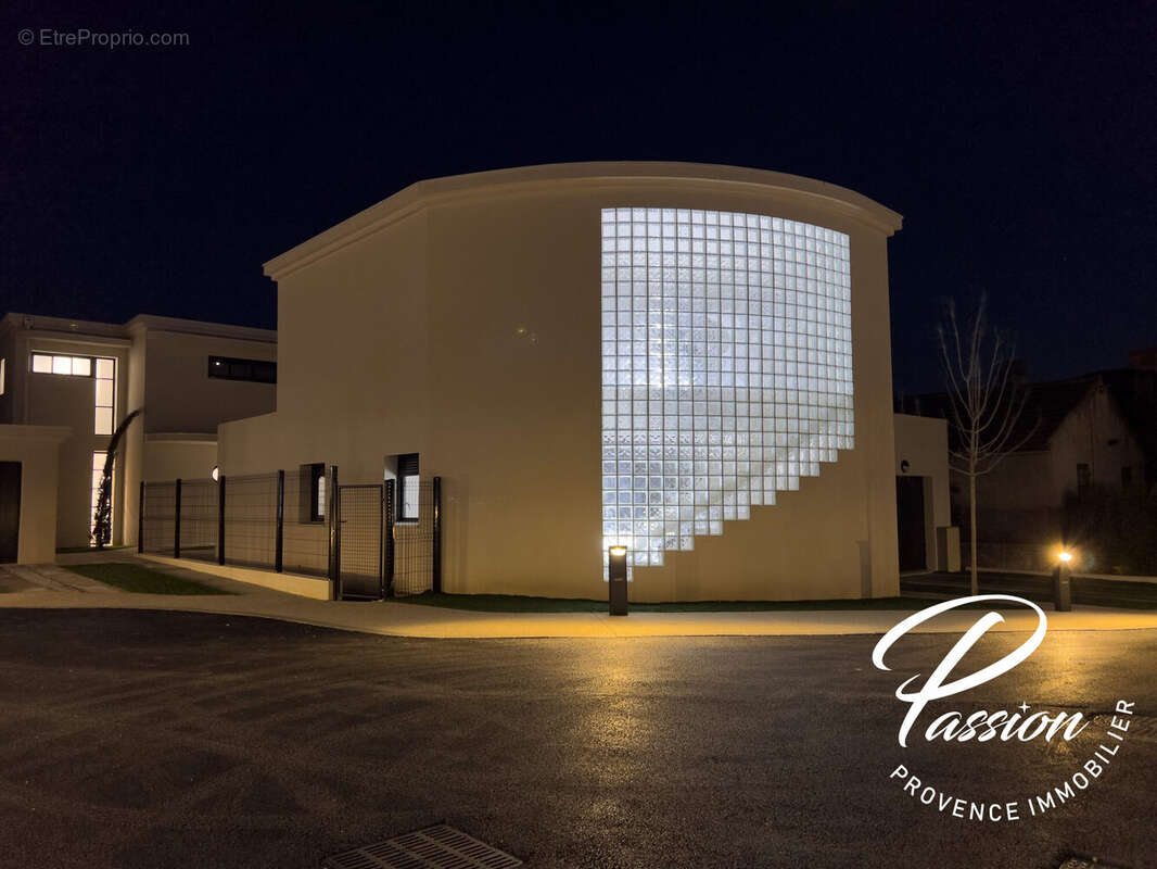 Maison à SALON-DE-PROVENCE