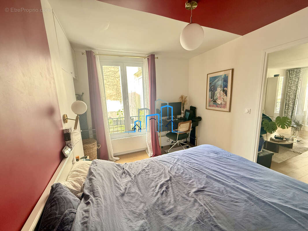 Appartement à PARIS-11E