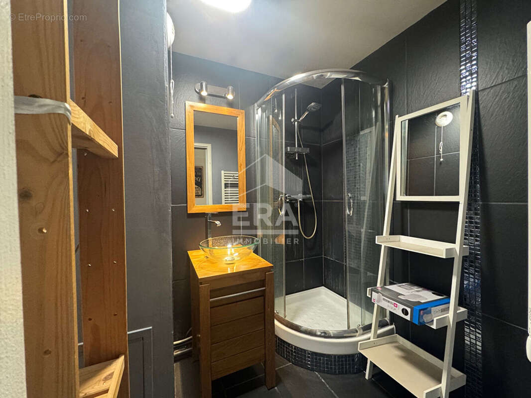 Appartement à COMBS-LA-VILLE