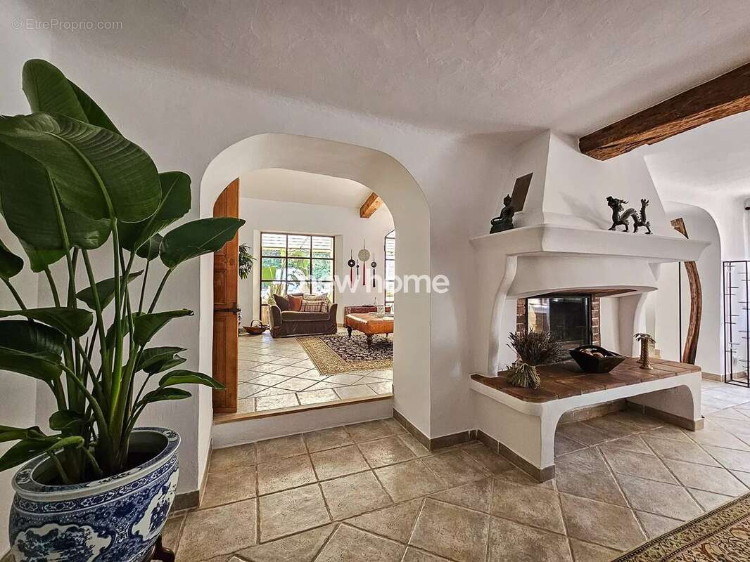 Magnifique bastide en pierre avec jardin clos et belle piscine avec cuisine d?été - photo 24