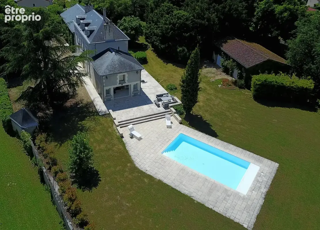Photo Maison à Avanton au prix de 625 000€