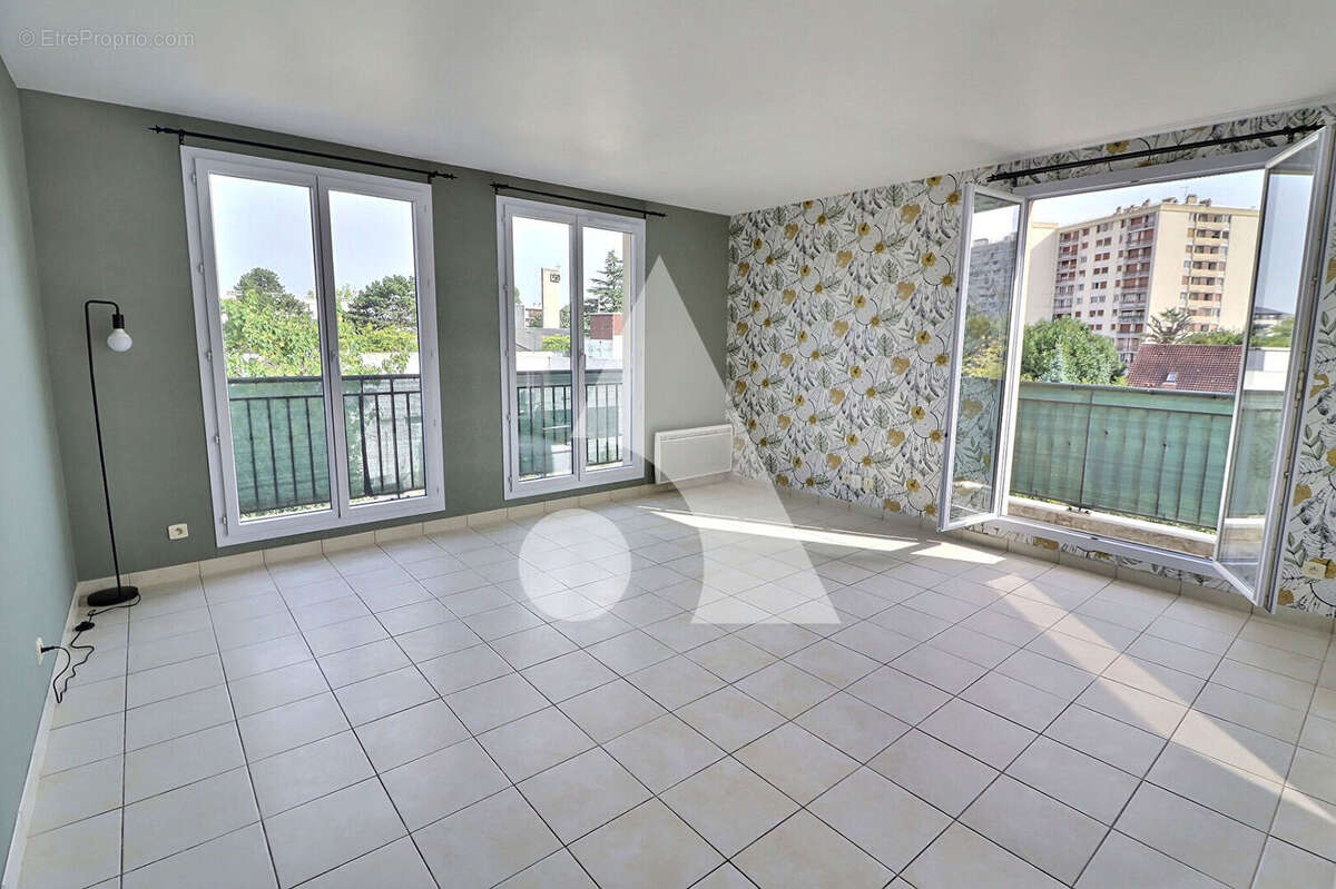 Appartement à PONTOISE