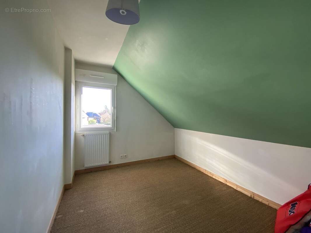 chambre verte - Maison à LIFFRE