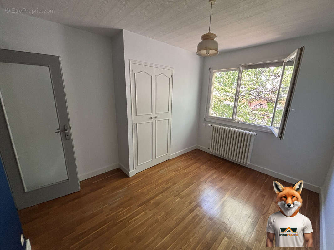 Maison 108 m² à Roche-Lez-Beaupre  - photo 6