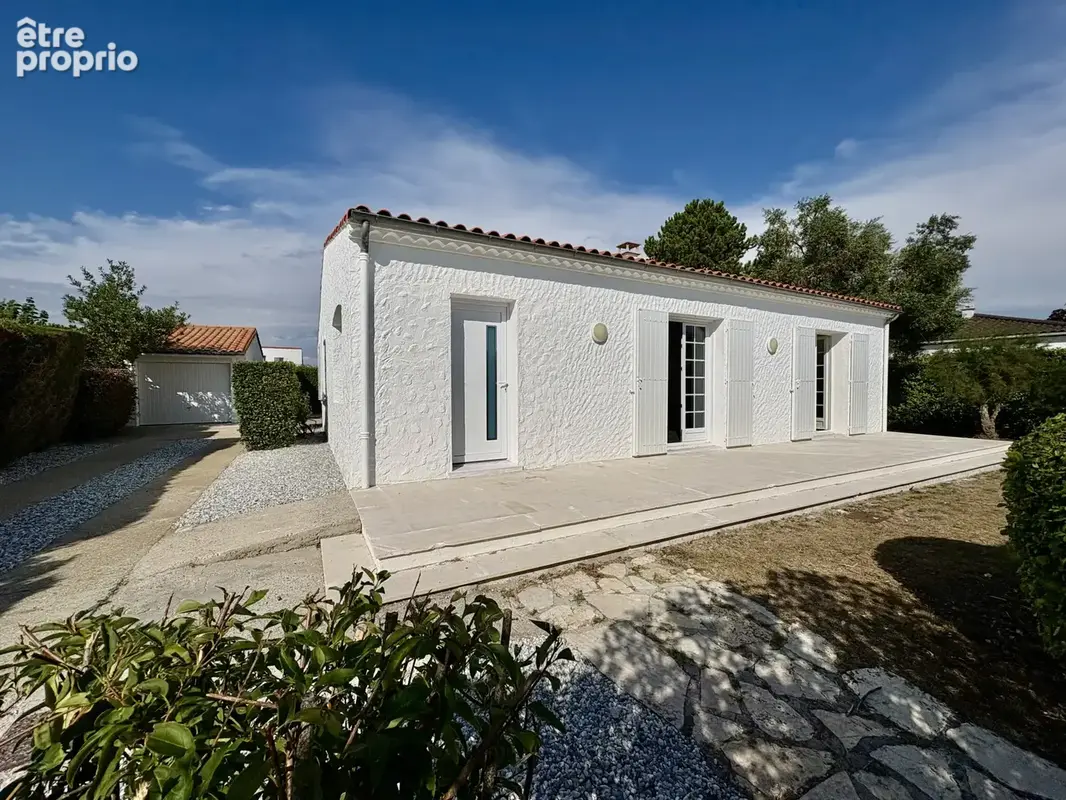 Maison à VAUX-SUR-MER