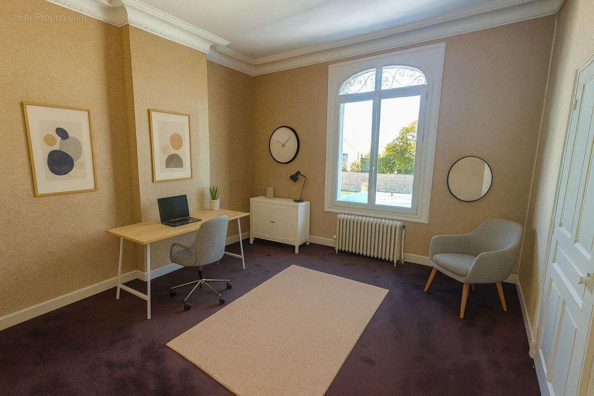 Maison à LA SUZE-SUR-SARTHE