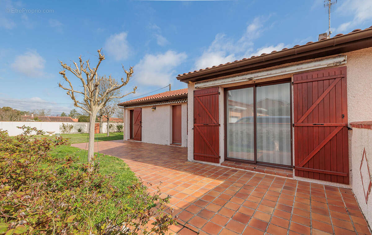 Maison à VILLENEUVE-TOLOSANE