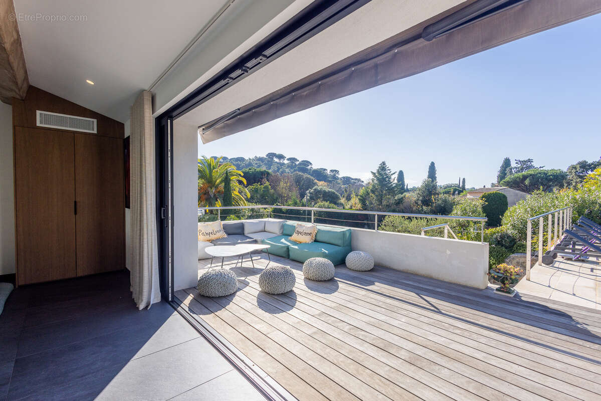 Maison à LA CROIX-VALMER