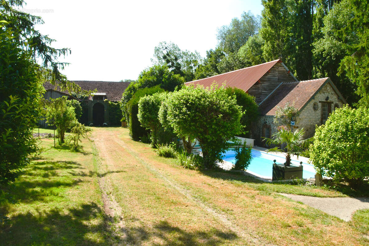 Maison à BRAY-SUR-SEINE