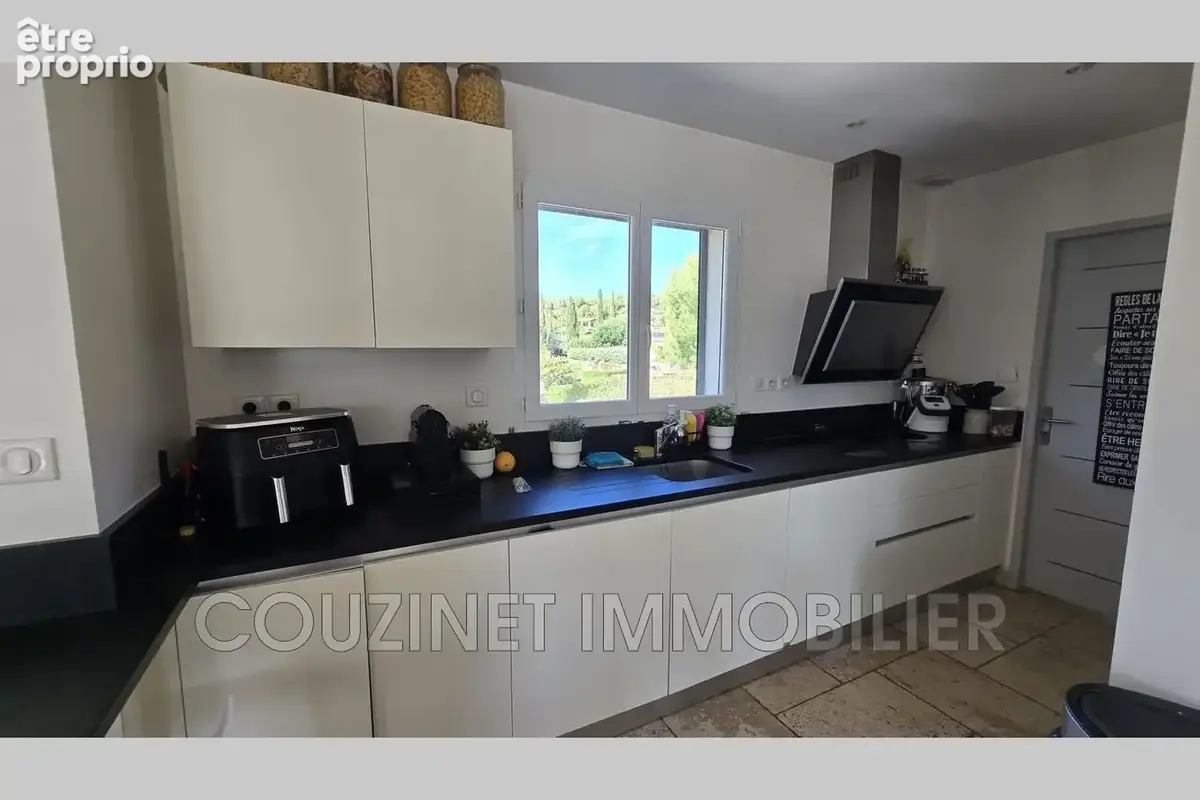 Maison 5 pièces 128 m² à vendre à Le Beausset (83330) - photo 6