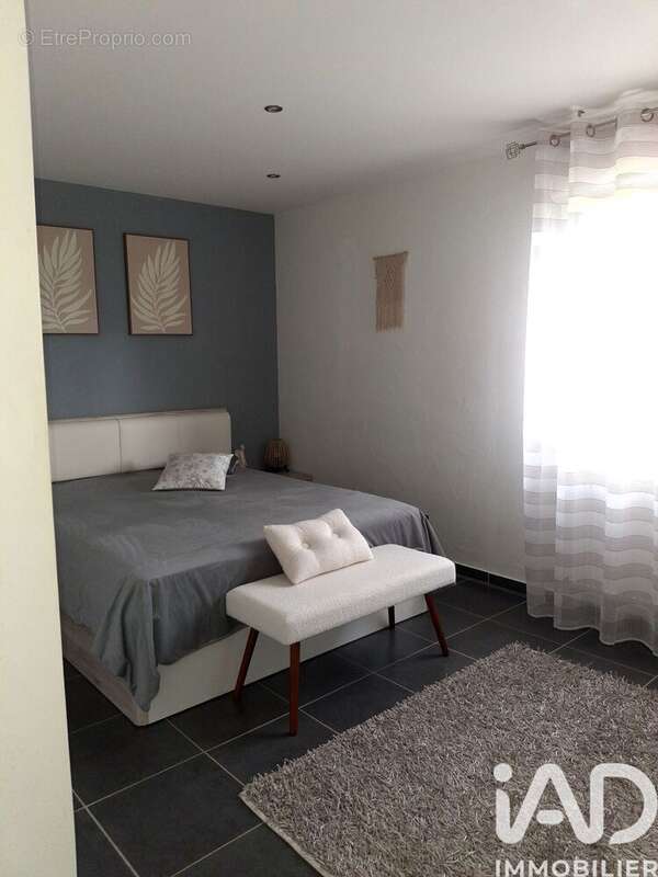 Photo 7 - Maison à ROMILLY-SUR-SEINE