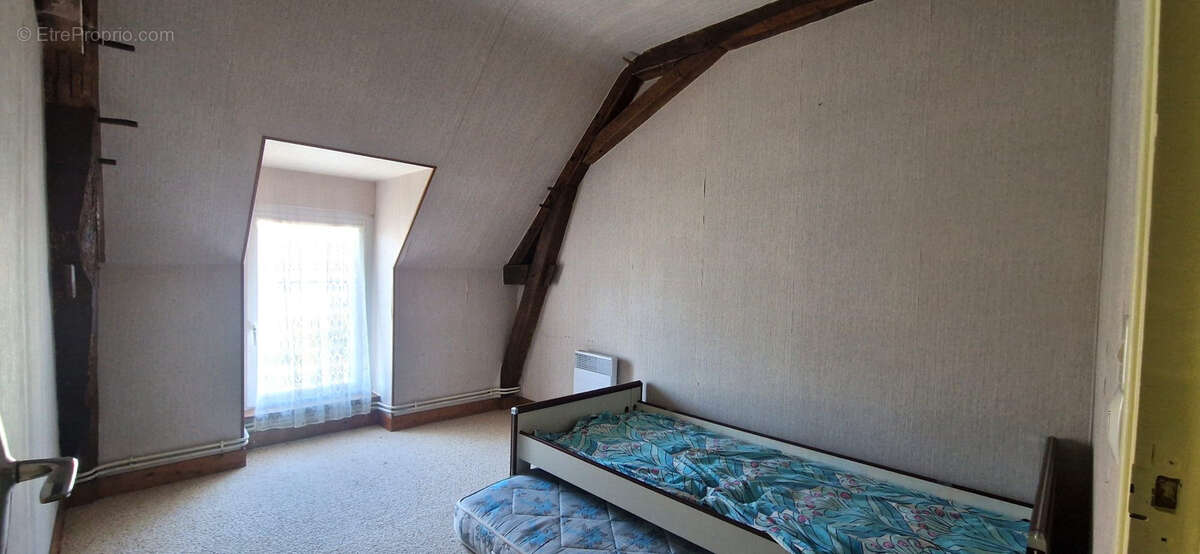 Maison à LE CHATELET