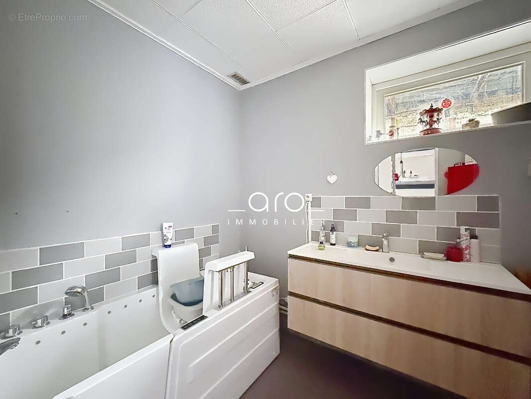 Maison 122 m² à Cappelle-En-Pevele  - photo 8