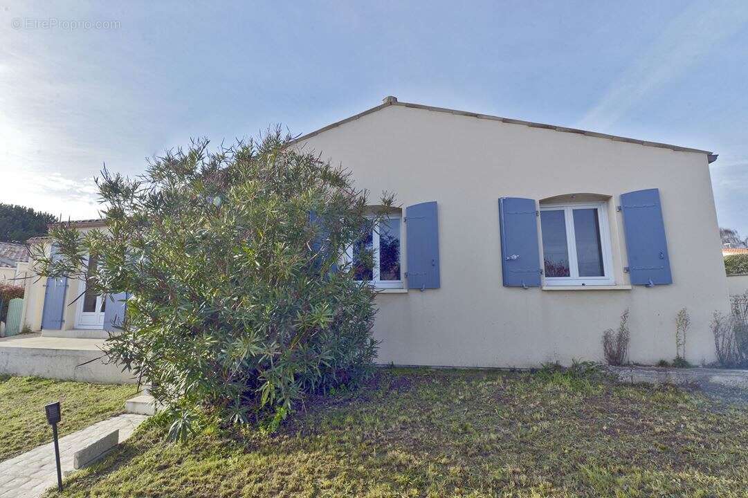 Maison à MESCHERS-SUR-GIRONDE