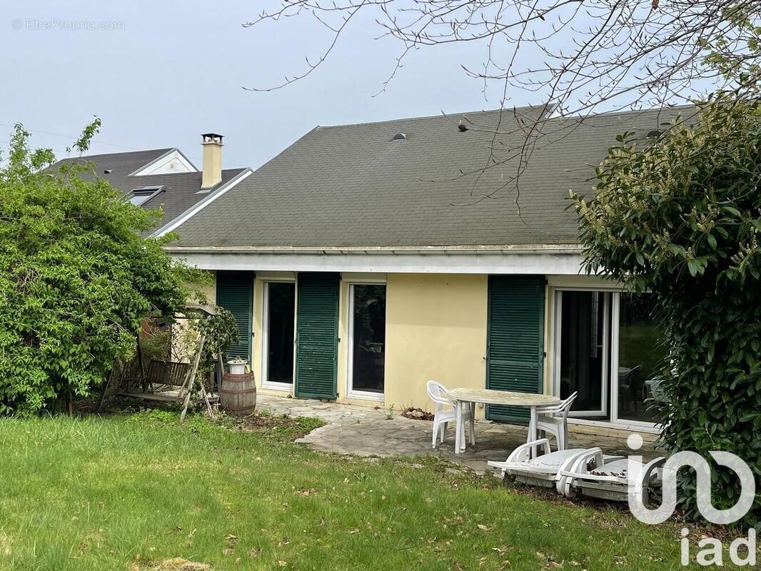 Photo 1 - Maison à THIAIS