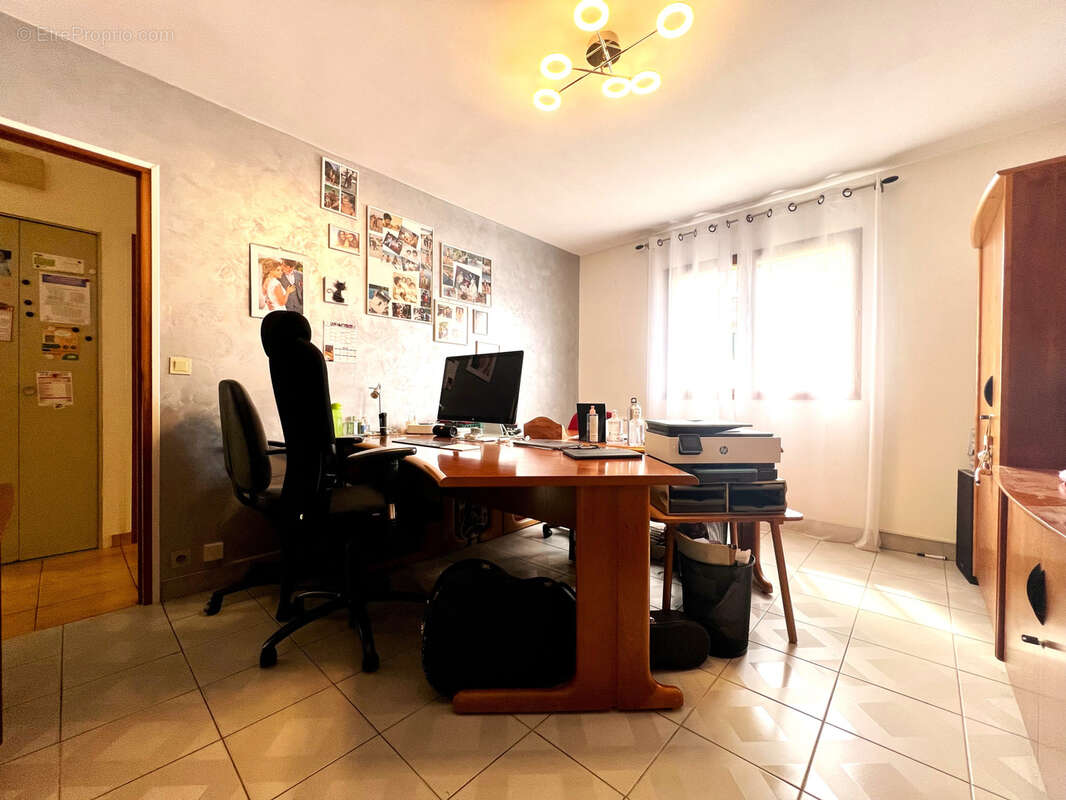 Maison à LE BLANC-MESNIL