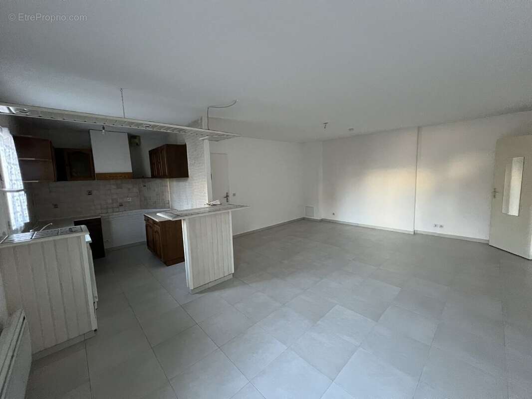 Appartement à ARPAJON