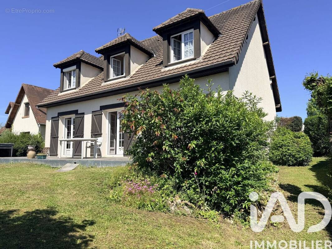 Photo 1 - Maison à PERIGNY