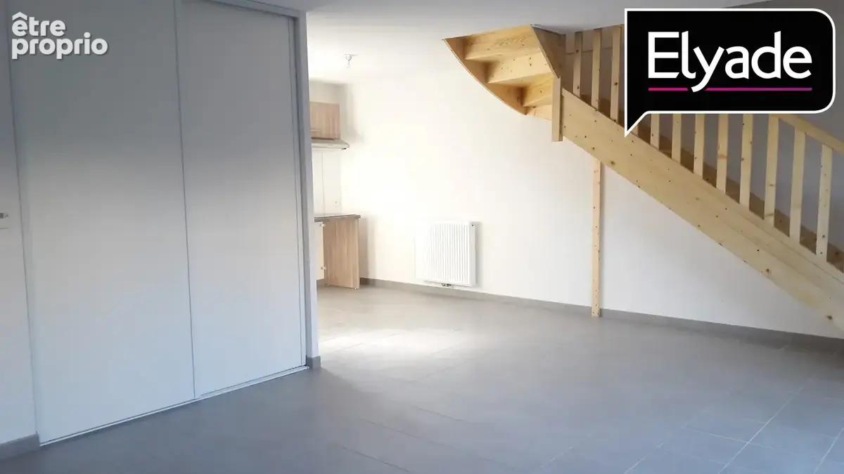 Maison 4 pièces 78 m² à vendre à Fargues-Saint-Hilaire (33370) - photo 2
