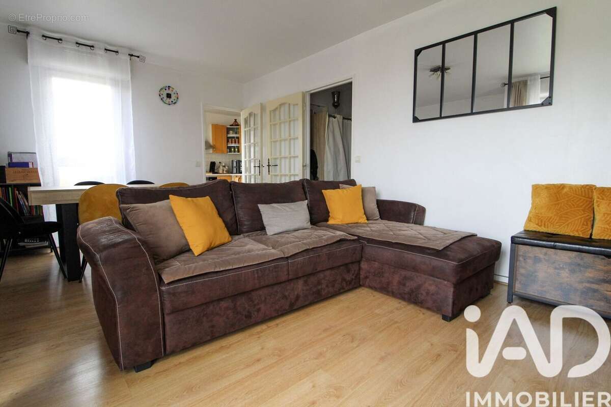 Photo 2 - Appartement à EZANVILLE