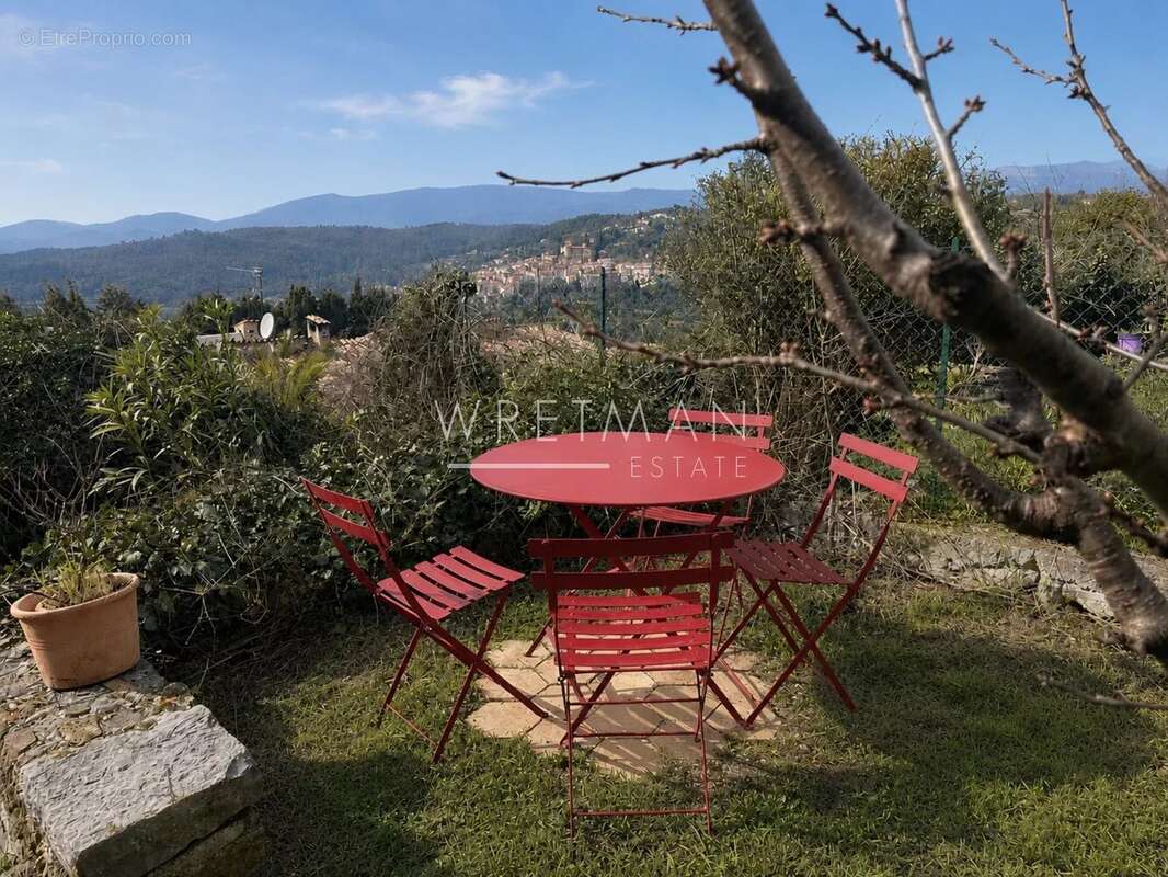 Appartement à MONTAUROUX