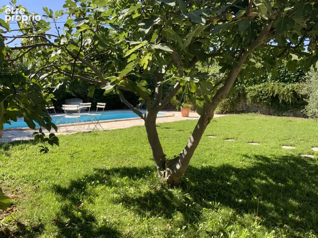 Villa avec piscine à 4 km d' Uzès. - photo 3